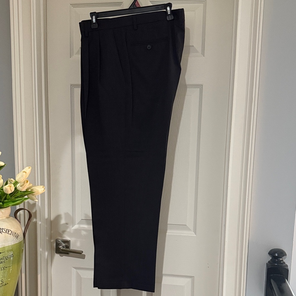 Jos A Bank traveler Classic Black Dress Pants